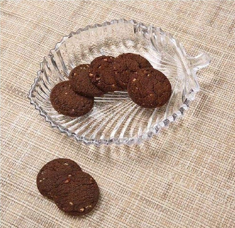 AVMPHD Leaf Shape Glass Tray Plate for Serving Useful for Diwali Home Decoration Living Room Best for Dry Fruits Fruits Snacks Sweets Chocolates Pack of 2 Leaf - Image 4
