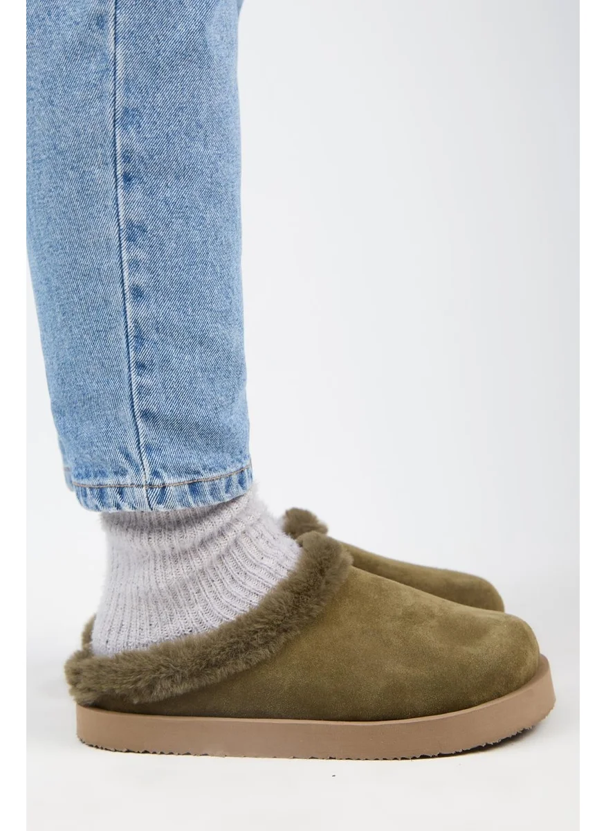Manijero (Jana Fur) Women's Flat Platform Khaki Slippers