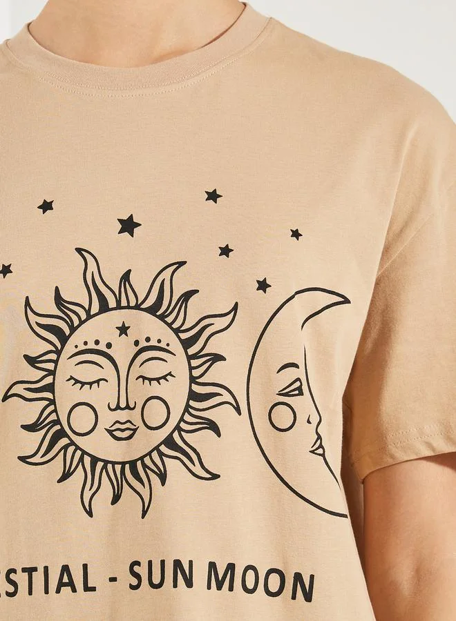 Styli Oversized Sun and Moon Graphic Drop Shoulder T-Shirt
