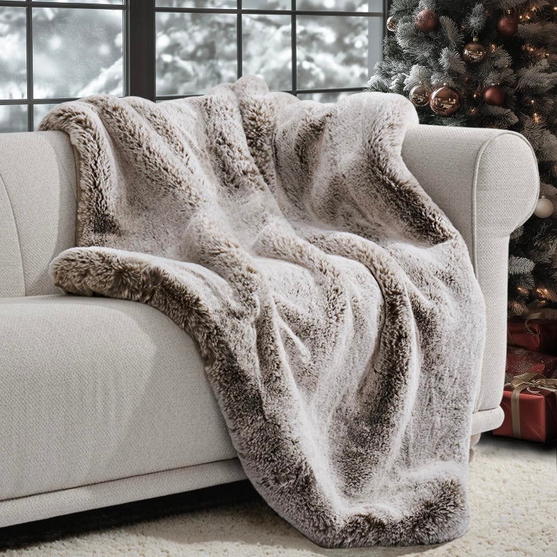 EVERGRACEHOME Luxury Soft Faux Chinchilla Fur Throw Blanket for Couch, Warm Thick Heavy Winter Throw Blanket 1220GSM for Bed, Fluffy Cozy Mink Blanket with Reversible Velvet, Champagne Fawn, 50"x60" - Image 1