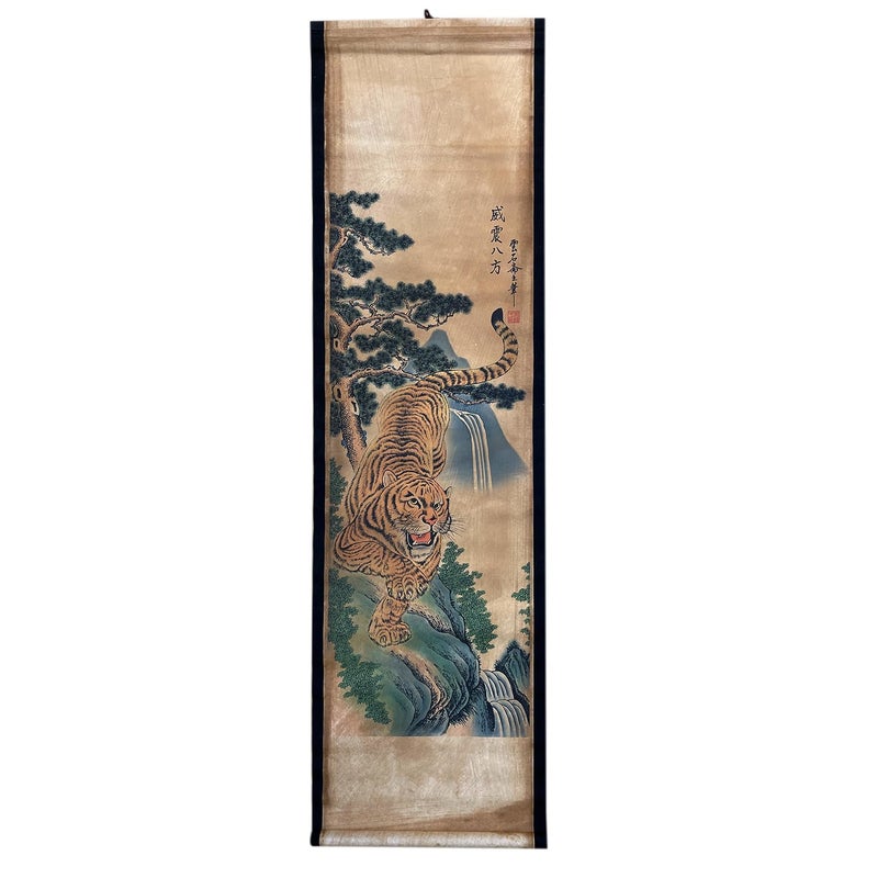 CIFIBIFUN Wall Art Poster Prints Paintings, Hanging Paper Scroll Decor Ready to Hang Asia Vintage Aesthetic,for Home Office Restaurant Tigers Feng Shui (E3) - Image 1