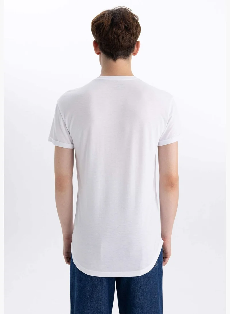 ديفاكتو Short Sleeve Long Fit Crew Neck T-Shirt