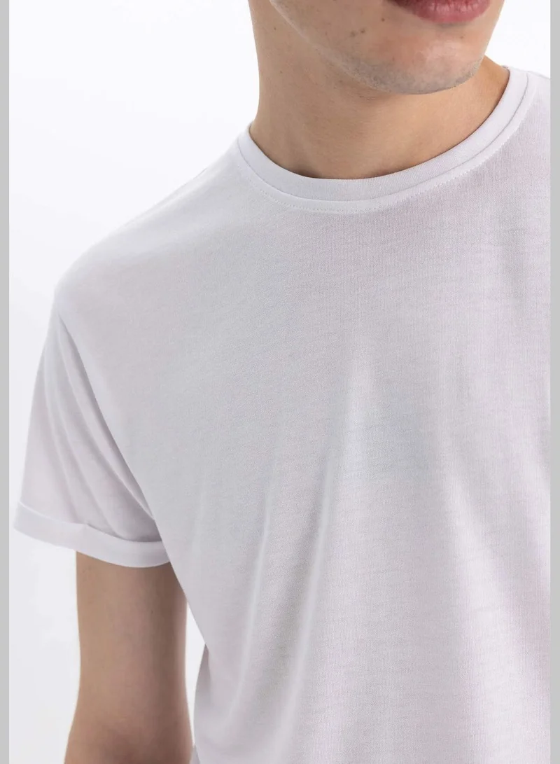ديفاكتو Short Sleeve Long Fit Crew Neck T-Shirt