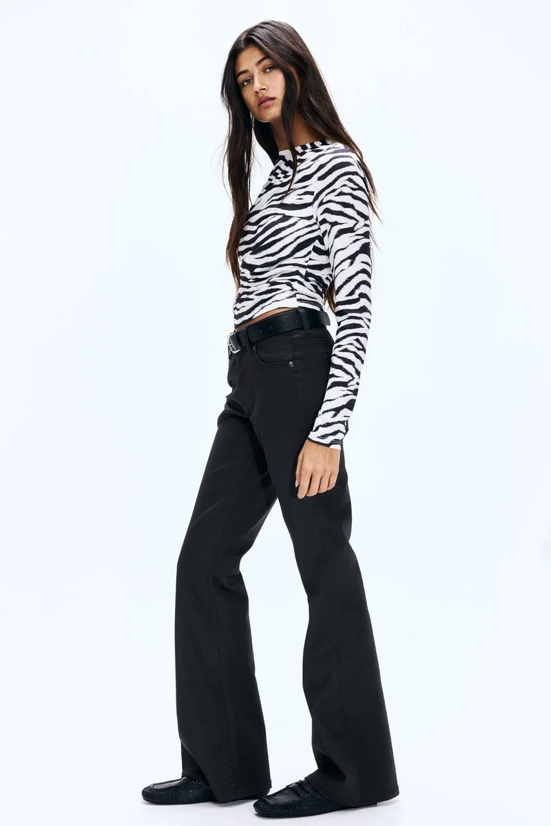 اتش اند ام جينز بقصة حافة واسعة وخصر منخفض