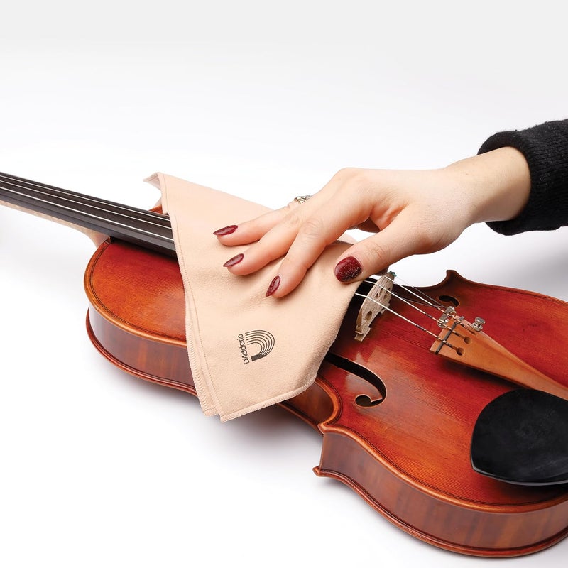 D'Addario Orchestral Micro-fiber Polishing Cloth for Instruments - Violin Cleaning Cloth - Image 2
