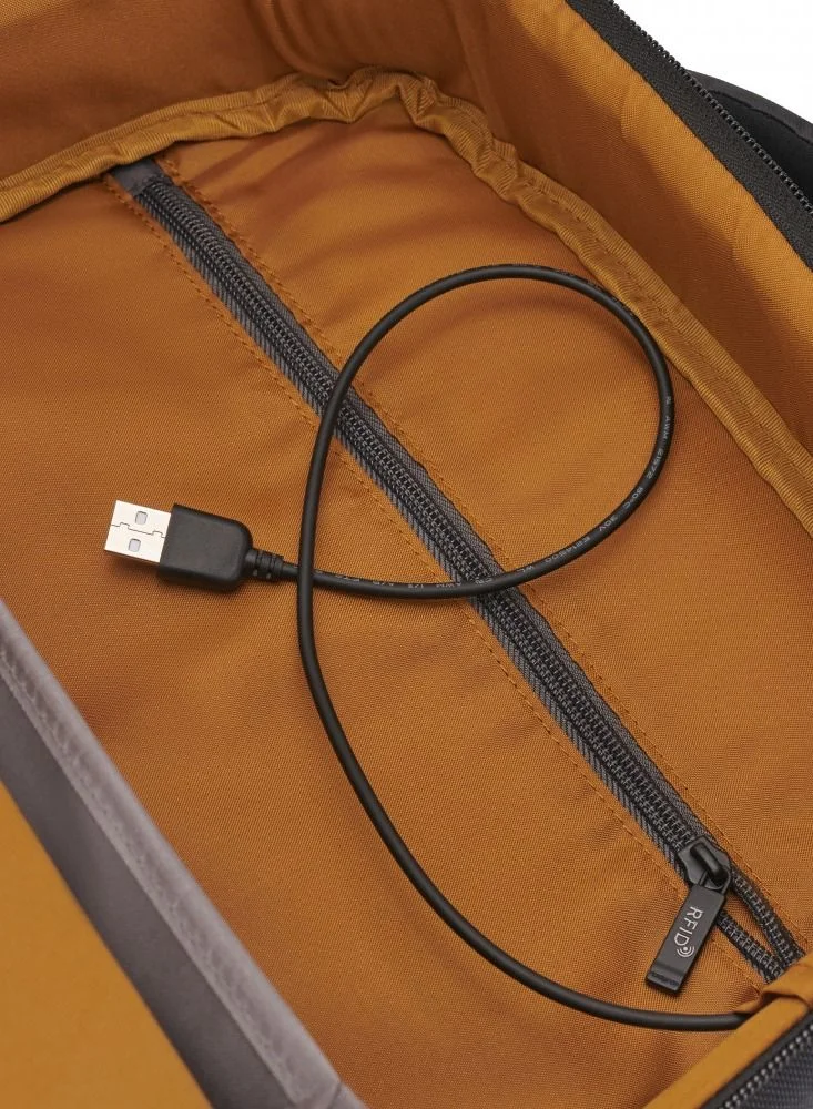 هيدجرين حقيبة من هيدجرين البلجيكي شنط كتف وظهر بخاصية الحماية من السرقة (RFID)  حجم 15.6 بوصة لون أسود