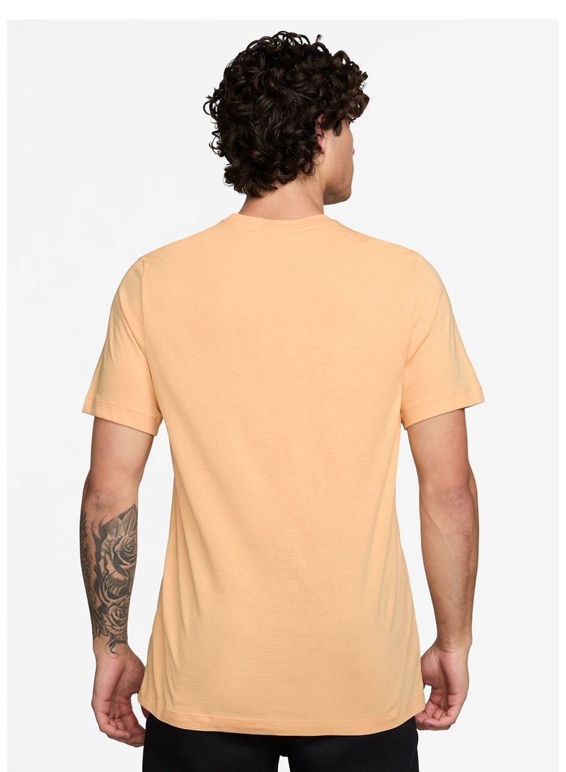 Nike Nsw Futura Icon T-Shirt - Image 2