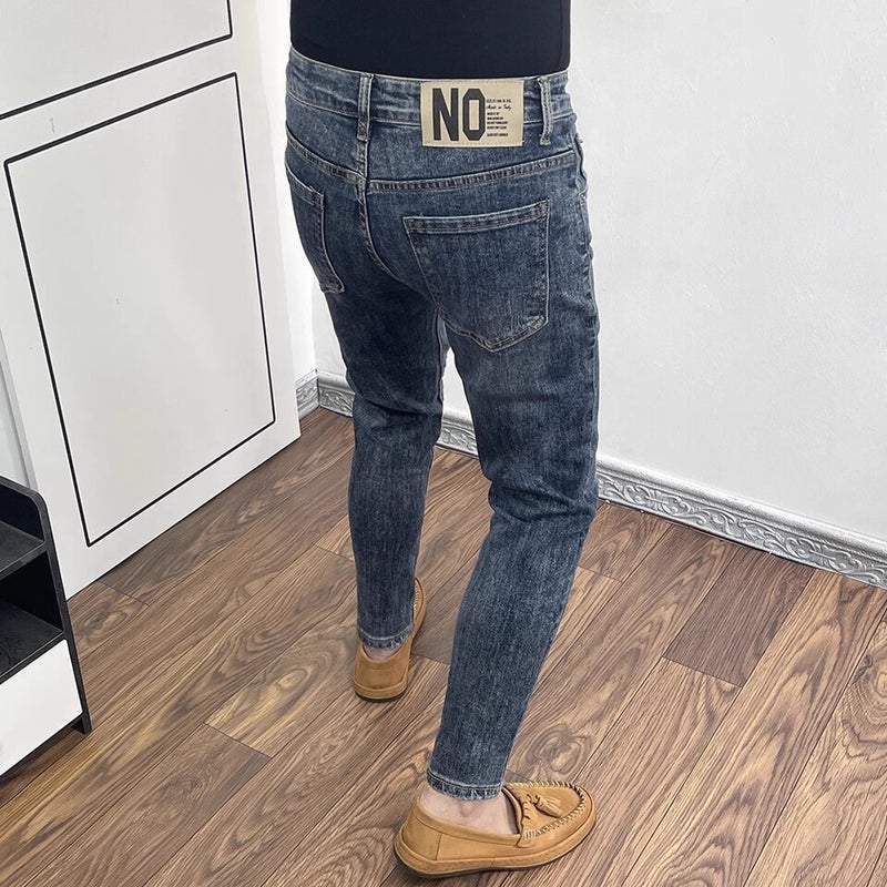 Unisex Classic Denim Jeans Loose Fit Daily Outdoor Wear - Image 4