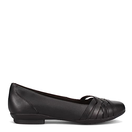 clarks حذاء كلاركس النسائي سارة كلوفر باليه، جلد أسود، 6.5 عريض - Image 4