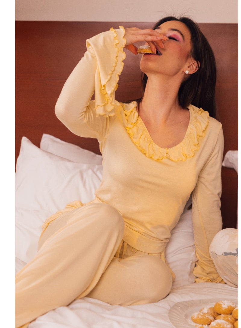 Carina Ruffle-Trim Pyjama Set - Image 1