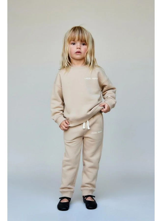 Magu Girls’ Cotton Oversized Sweatshirt and Jogger Pants Set - Comfortable and Stylish