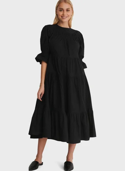 NA-KD Puff Sleeves Pleated Dress
