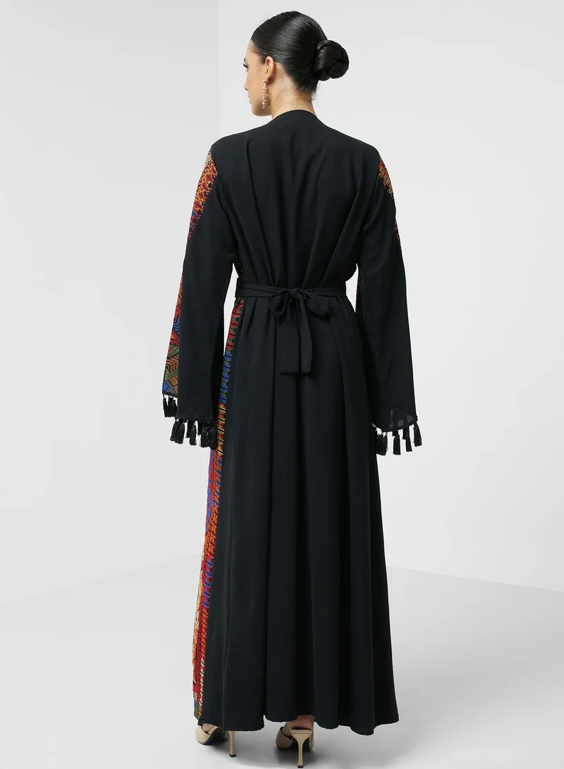 hayas closet Embroidered Belted Abaya