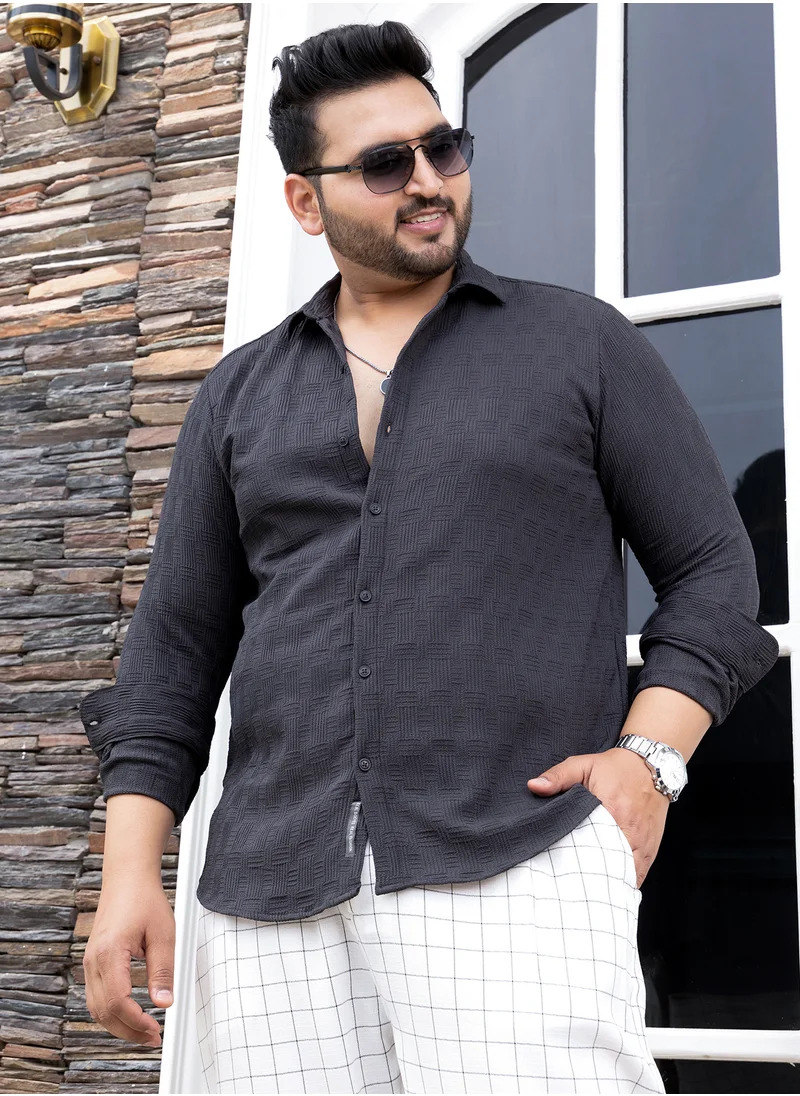 انستافاب بلس Instafab Plus Men's Charcoal Grey Warpwelt-Tactile Shirt For Casual Wear | Spread Collar | Long Cuffed Sleeves | Button Closure | Plus Size Shirt Crafted With Comfort Fit For Everyday Wear