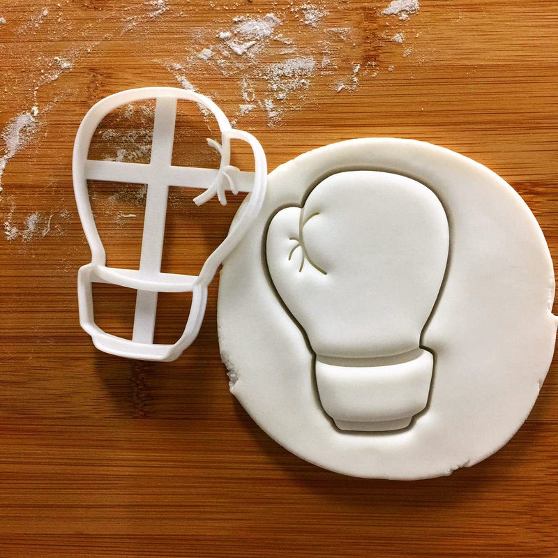 Bakerlogy Boxing Glove (Back View) cookie cutter  1 piece - Bakerlogy  - Image 1