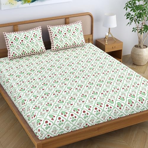 Colorish Royal Arch Motif Cotton Blend King Size Bedsheet Set – Scarlet Green - Image 1
