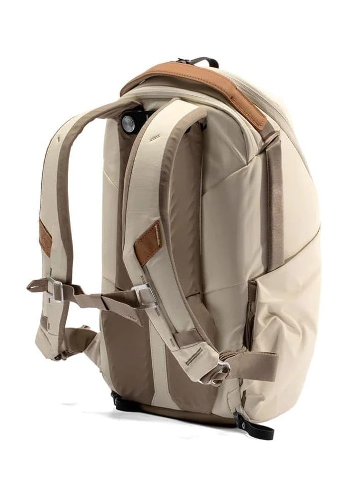 Peak Design Everyday Backpack 15L Zip - Bone - Image 4