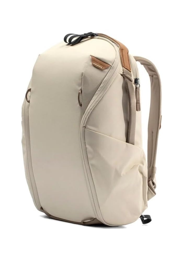 Peak Design Everyday Backpack 15L Zip - Bone - Image 2