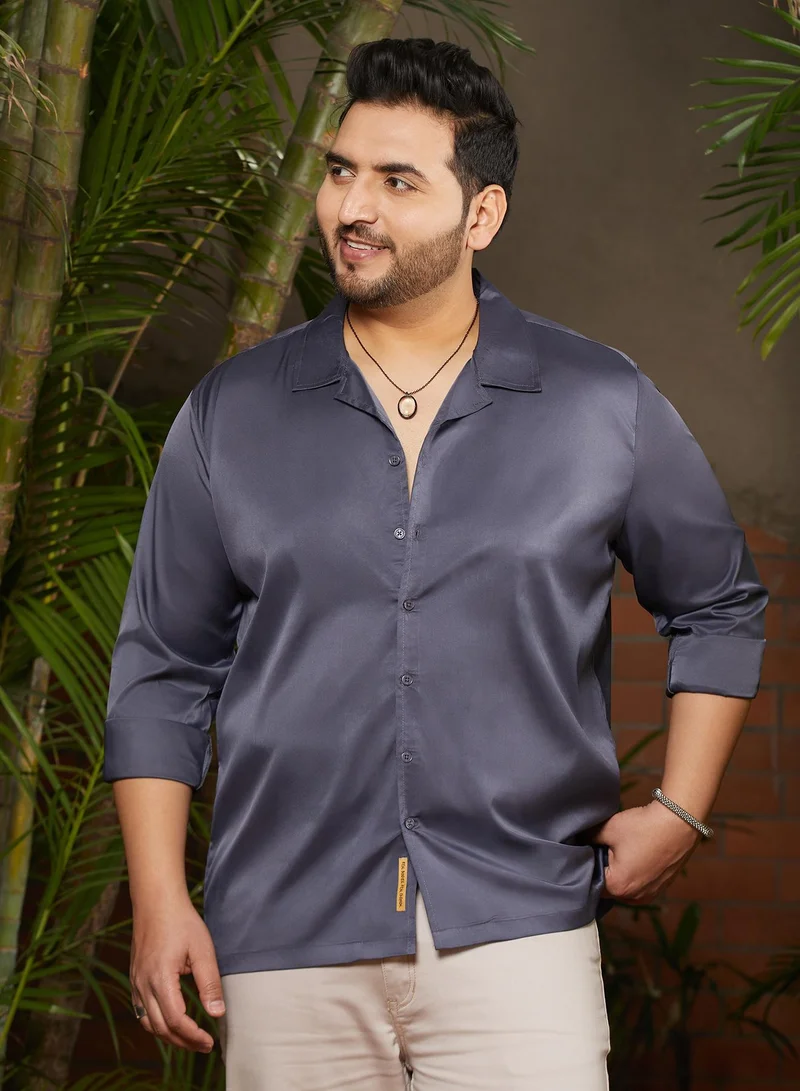 انستافاب بلس قميص رجالي سادة أسود فحم ساتان للارتداء الكاجوال بياقة كوبية وأكمام طويلة بأزرار مقاس كبير مريح للاستخدام اليومي