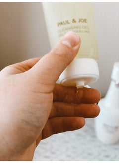 Paul & Joe Cleansing Gel Refreshing And Revitalizing Thoroughly Remove Makeup And Impurities 5.6 Fl Oz.  - Image 5