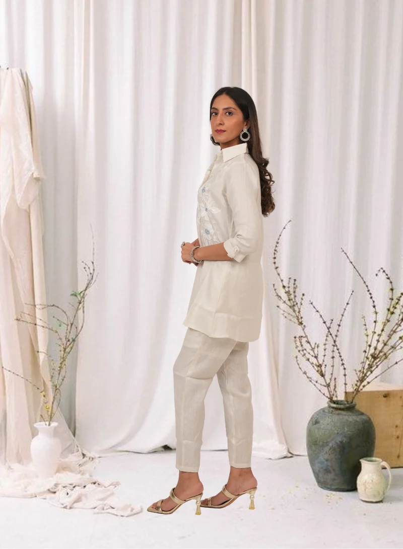 Lehar Ivory Beige Embroidered Cotton Linen Kurta Set