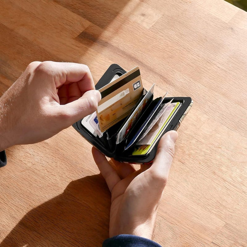 ÖGON -DESIGNS- Aluminium Card Holder with Metal Clasp, RFID Protection Against Fraud and Demagnetization, Compact Wallet, Smart Case Oslo Model - Image 3