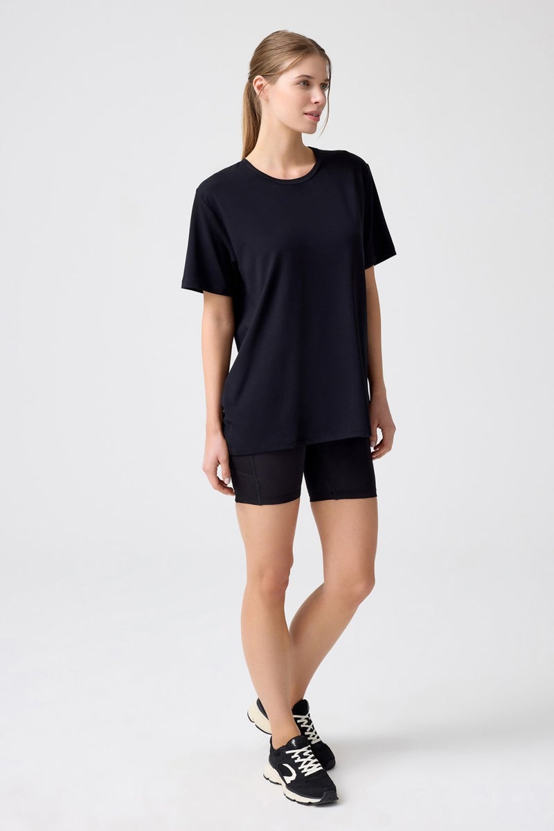 Los Ojos x Melodi Black Oversize T-Shirt Boyfriend T-Shirt  - Image 2