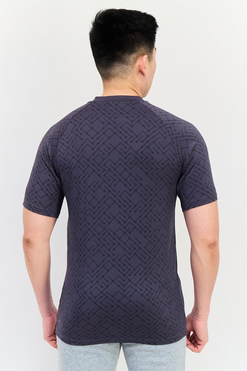 PUMA تي شيرت تدريب رياضي للرجال بشعار العلامة التجارية، رمادي داكن - Image 2