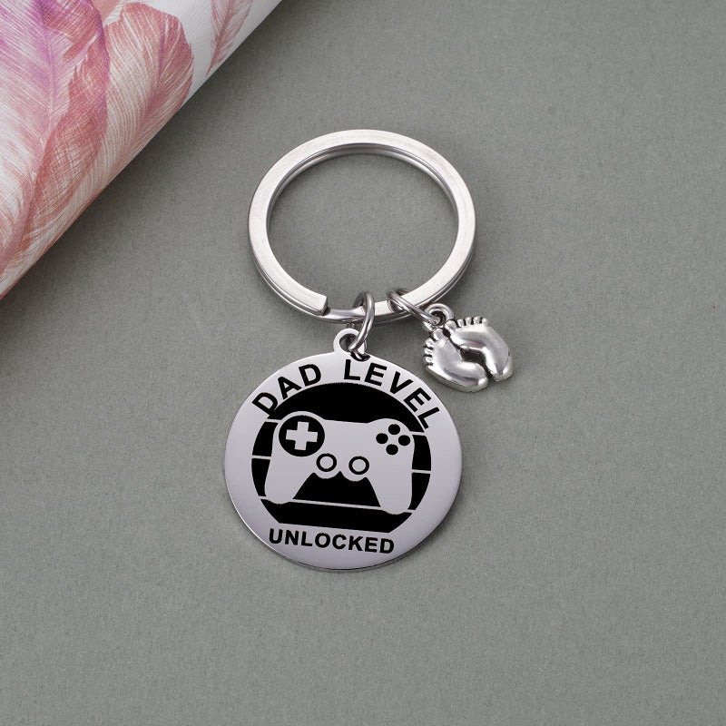 MIXJOY Expecting Dad's First Father's Day Unlocked Dad Key Chain with Baby Footprint Charm - Image 4