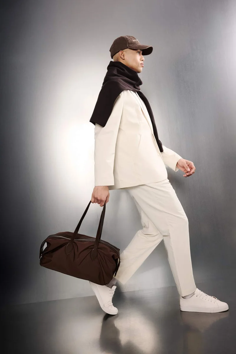 ديفاكتو Standard Fit Trousers