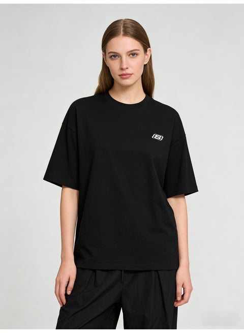 Skechers Minimalist Logo Embroidered Oversized Short Sleeve T-Shirt - Casual Cotton Crewneck Tee for Men & Women