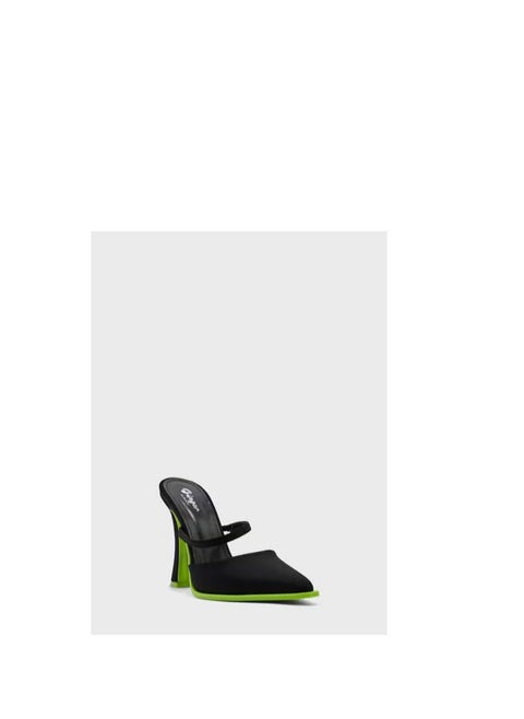 Neon Sole Edge Pointed Pump