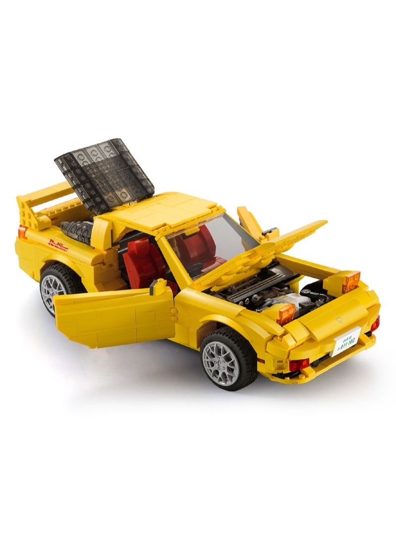 CaDA Toy Building Blocks Yellow Mazda Initial-D FD3S RX-7 Car Officially licensed C61023W 1655pcs for +8 Years old - Image 2