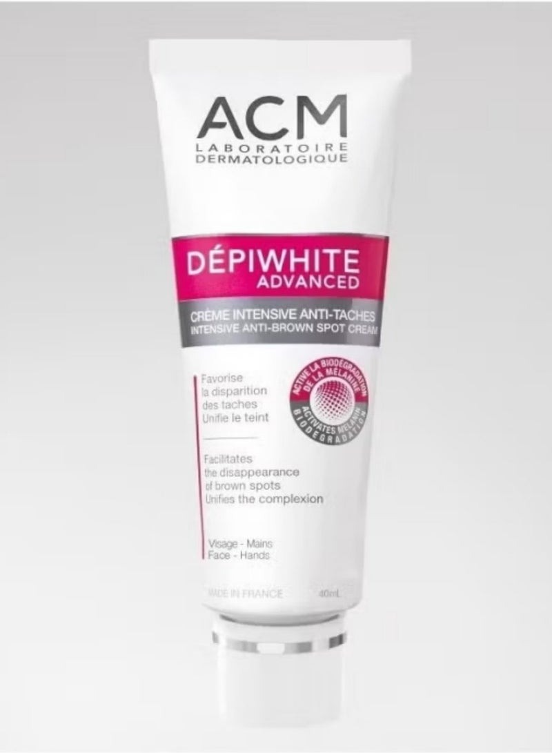اكم لابرتوري ديرماتولوجيك كريم سيروم ACM لوف وايتننج من مختبر ACM الدوائي – مبيّض للبشرة، مصحح للبقع الداكنة والعلامات، معزز للإشراقة لبشرة موحدة ومضيئة - Image 1