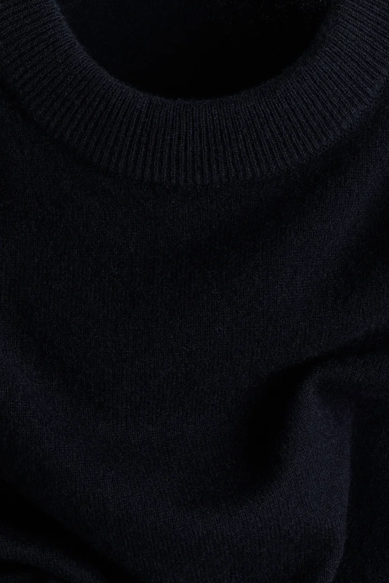 H&M  Relaxed Fit Cashmere jumper for Men | Best Price UAE