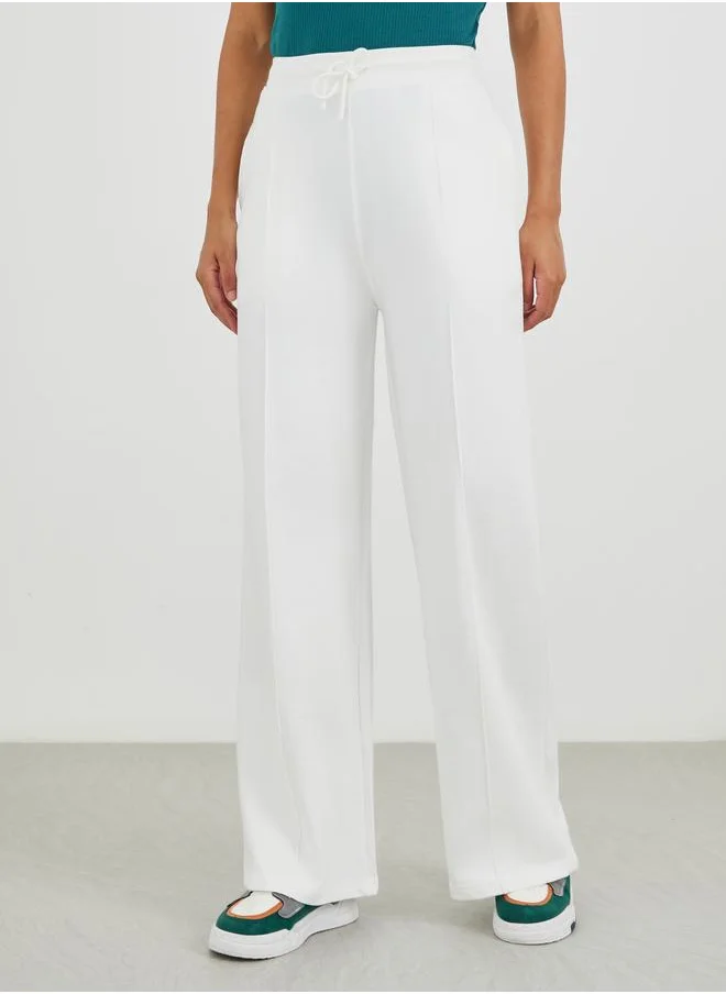Styli Styli Solid Pintuck Detail Straight Fit Joggers with Elasticated Waistband