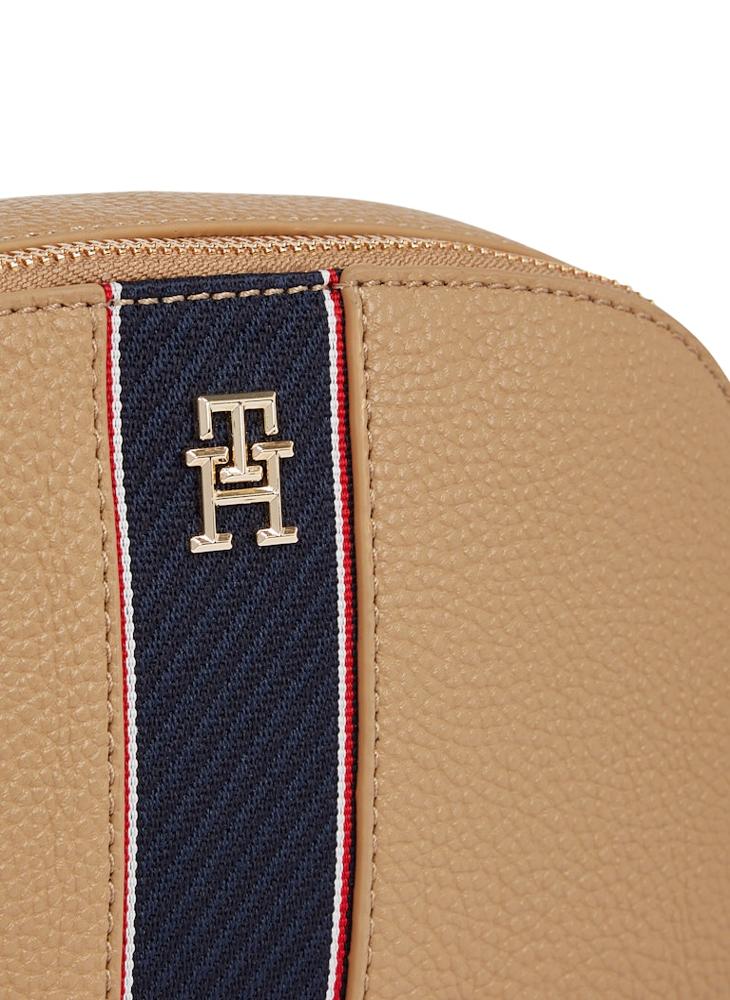 TOMMY HILFIGER - Logo Detail Zip Over Crossbody - Image 1