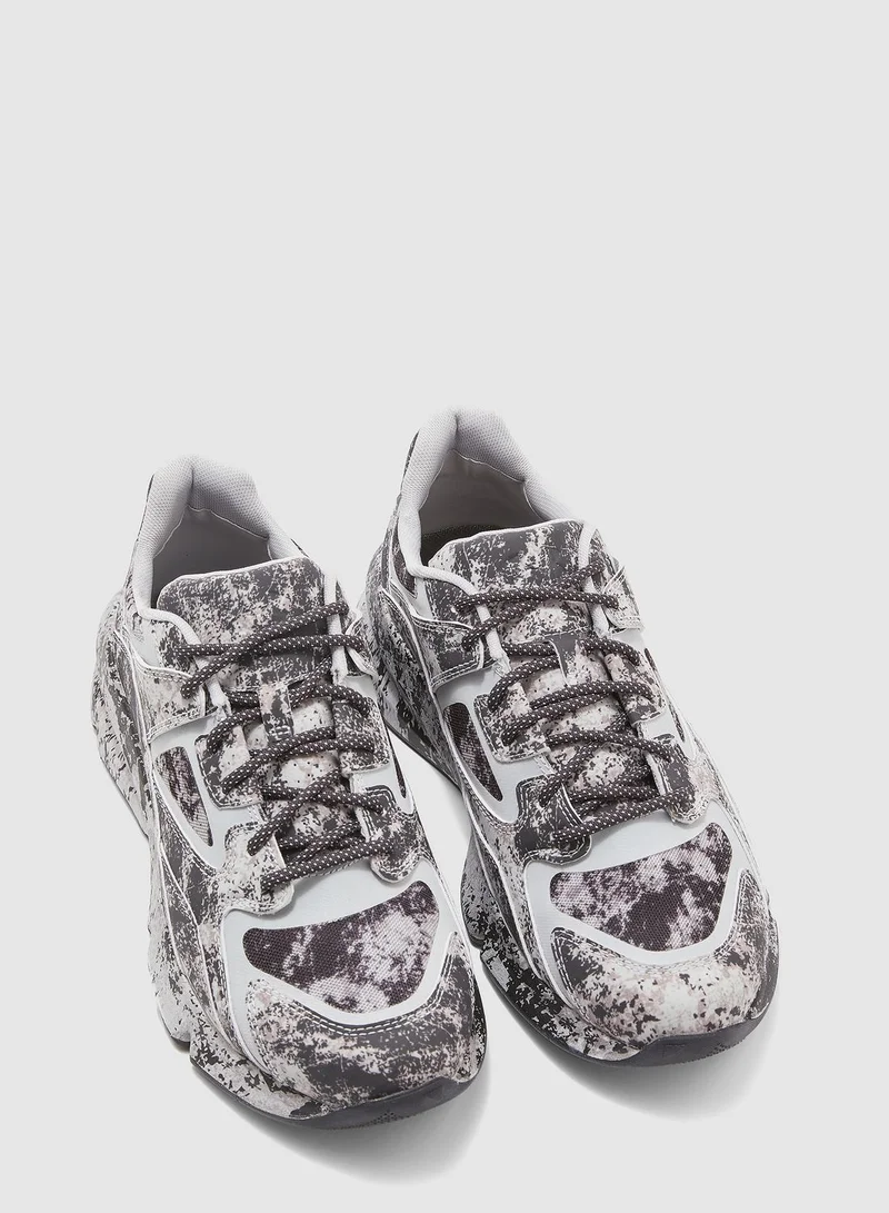 UNDER ARMOUR Forge 96 Disrupt