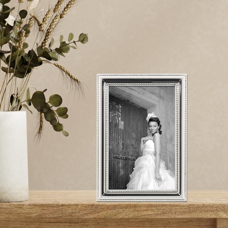 Lawrence Frames 510746 Silver-Plated Metal Picture Frame with Delicate Beading, 4x6-Inch - Image 3