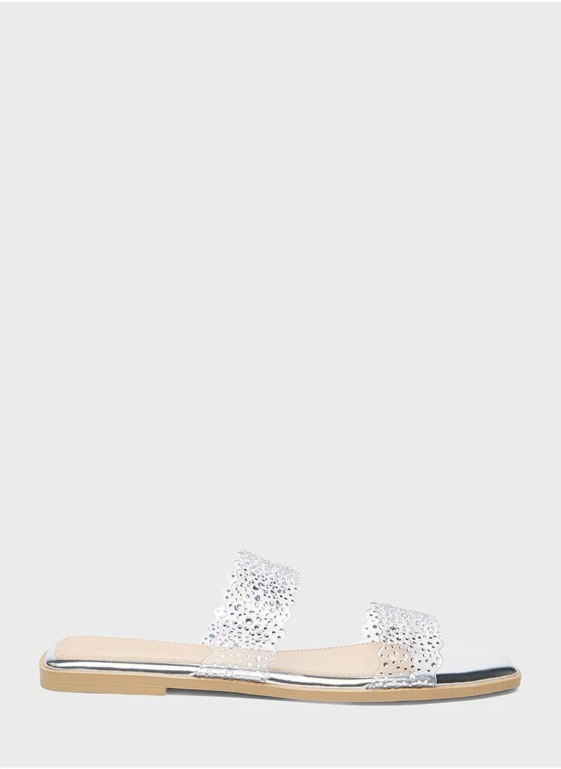 سيليست Multi Strap Flat Sandals