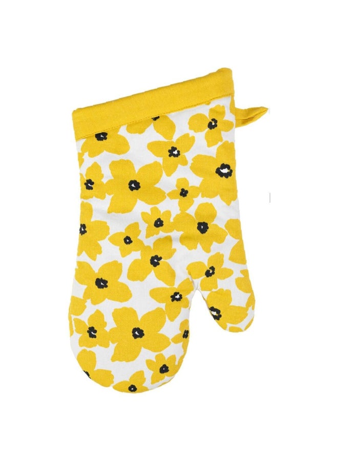 Mukitchen Buttercup Floral Pattern Designer Oven Mitt Yellow and White 13 x 7 Inch 6014-2587 - Image 1