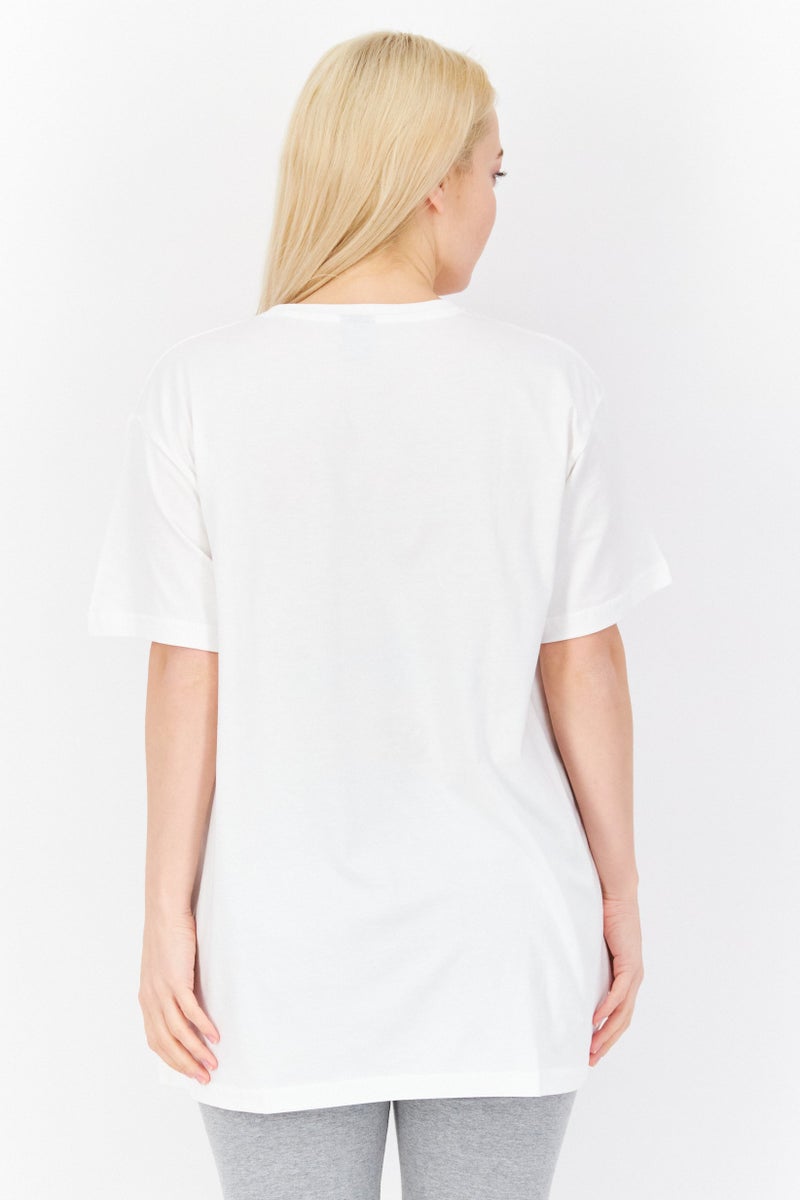 Pepsi تي شيرت نسائي كبير الحجم بطبعة جرافيكية وأكمام قصيرة ورقبة دائرية، مجموعة باللون الأبيض - Image 4