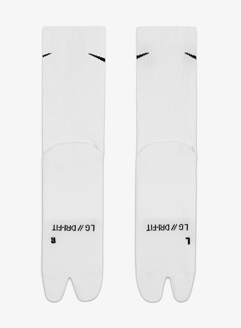 Nike WHITE/(BLACK) Everyday Plus Lightweight Crew Socks  | Best Price UAE
