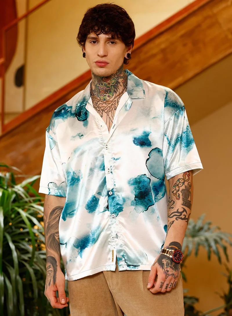 كامبوس سوترا Campus Sutra Men Blob-Satin Oversized Shirt | Cuban Collar Short Sleeves | Button Closure Straight Hem | Abstract Print Plain | Woven Fabric For Casual & Vacation Wear | Indigo Blue & Ivory White