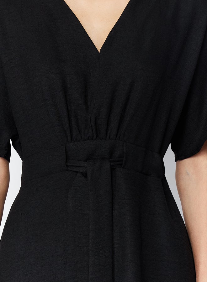 trendyol Black Tie Detailed A-line V-neck Midi Woven Dress - Image 4