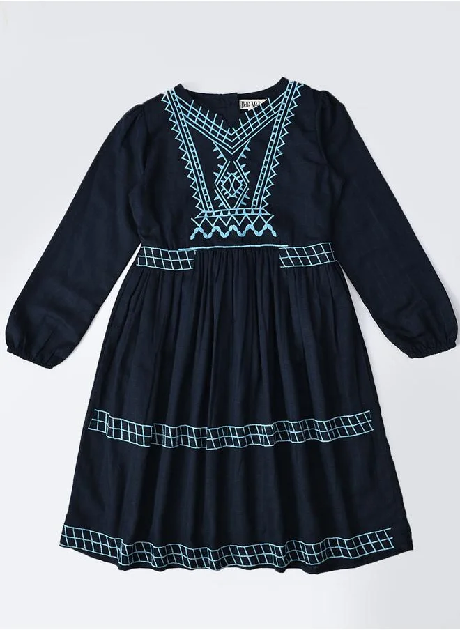 BELLA MODA Bella Moda Embroidered Notch Neck Knee-Length Dress
