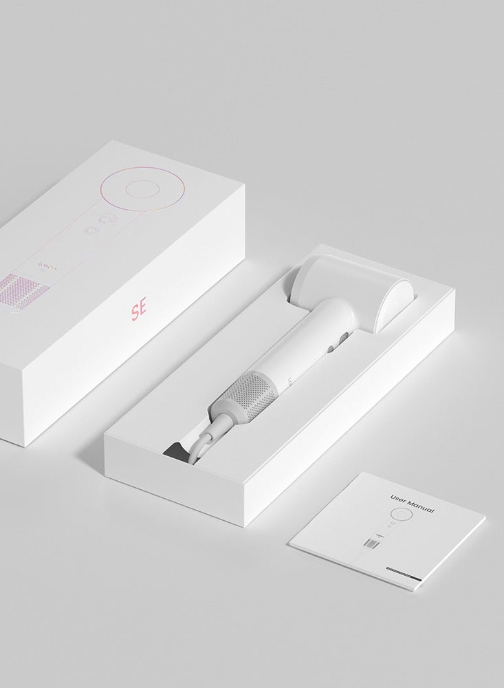 لايفن اس اي SE مجفف الشعر الأيوني - الأكثر مبيعًا في العالم والمُصنّف رقم 1 في قائمة مجففات الشعر عالية السرعة - 200 مليون أيونات سالبة، محرك بدون فرشاة بسرعة 105,000 دورة في الدقيقة، تجفيف سريع بقوة 1400 واط، ضوضاء منخفضة، فوهة مغناطيسية واحدة - أبيض مطفي - Image 4