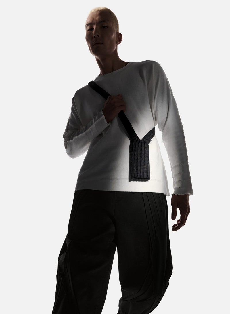 بلو فاير حقيبة هاتف محمول متماسكة ثلاثية الأبعاد بتصميم حديث لعام 2025 – جيب تليفون مرن وخفيف للغاية لآيفون 17، 16، 15 وسلسلة أبل بالكامل | قماش تريكو صديق للبيئة عالي المرونة | حزام قابل للتعديل (80 سم/40 سم) للحمل باليد، على المعصم، أو التثبيت على الحقائب | جيب واقي مصمم بتقنية الحد الأدنى للاستخدام اليومي، السفر، الرياضة والخارج - Image 2