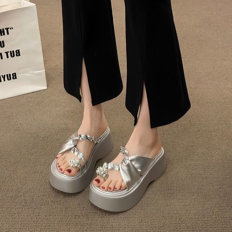 Korean Fairy-Style Platform Sandals with Rhinestone Toe Covering - Fashionable Beach Shoes for Women, 2025 New Arrival - Image 3