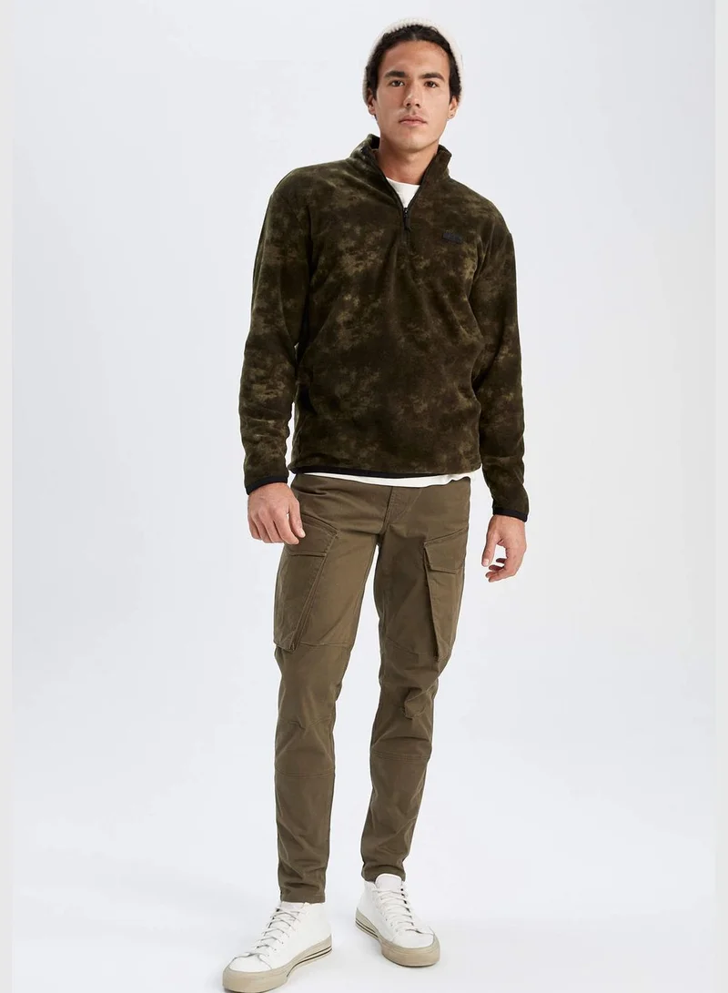 DeFacto Man Stand- Up Collar Knitted Sweatshirt